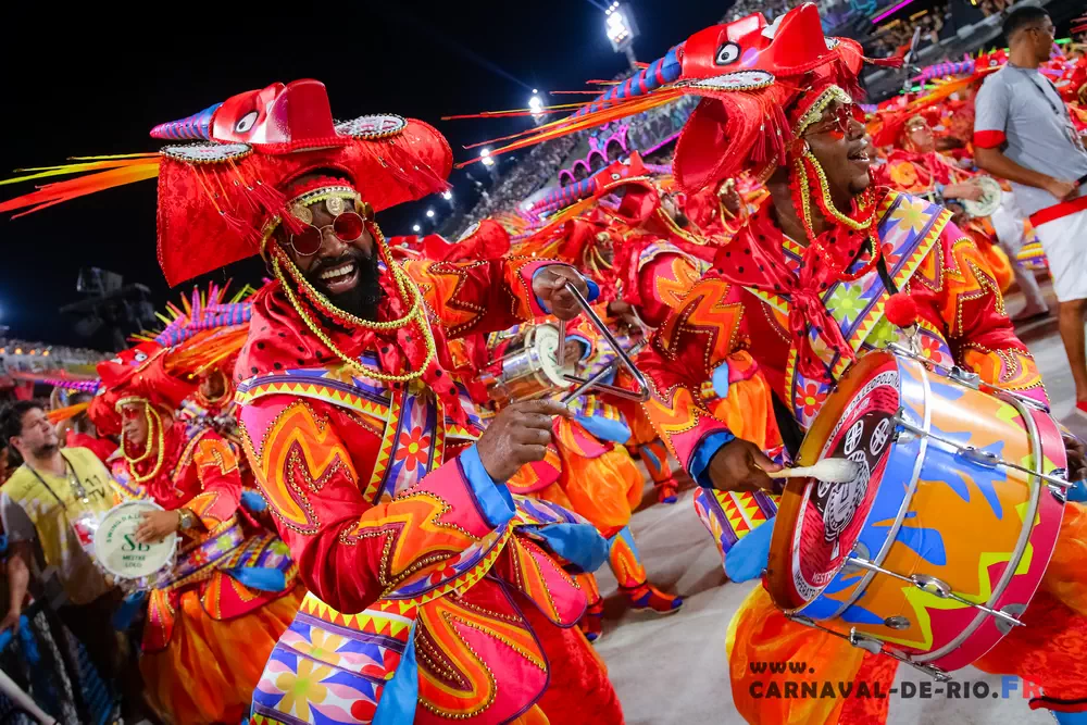 percussionnistes carnaval de rio